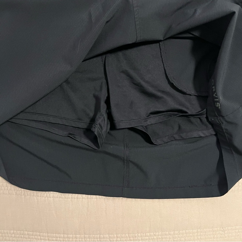 Orvis Black Skirt with built in Shorts with Pockets - Picture 5 of 6